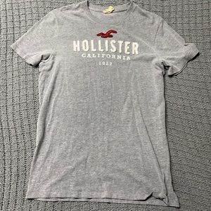 Men’s Hollister Short Sleeve Graphic Tee